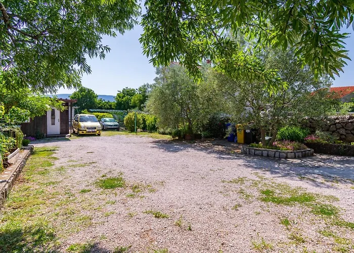 Guest house And With Parking Space Skrbcici, Krk - 21231 Skrbcici